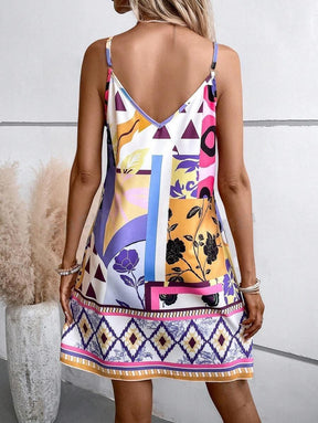 Vestido Curto Com Alças