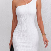 Vestido Branco Mini Assimétrico
