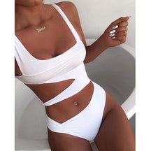 Maiô com Cavas – Estilo e Conforto para um Verão Impecável