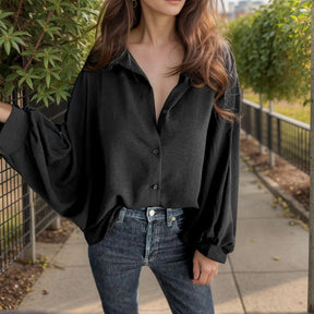 [COMPRE 1 E LEVE 2] Camisa Letizia™ em Viscose com Toque Sedoso e Mangas Morcego / Para Mulheres que Escolhem o Conforto sem Abrir Mão do Encanto!