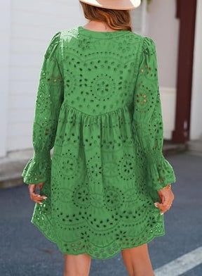 Tendência 2025 - Vestido Feminino Laise Encanto