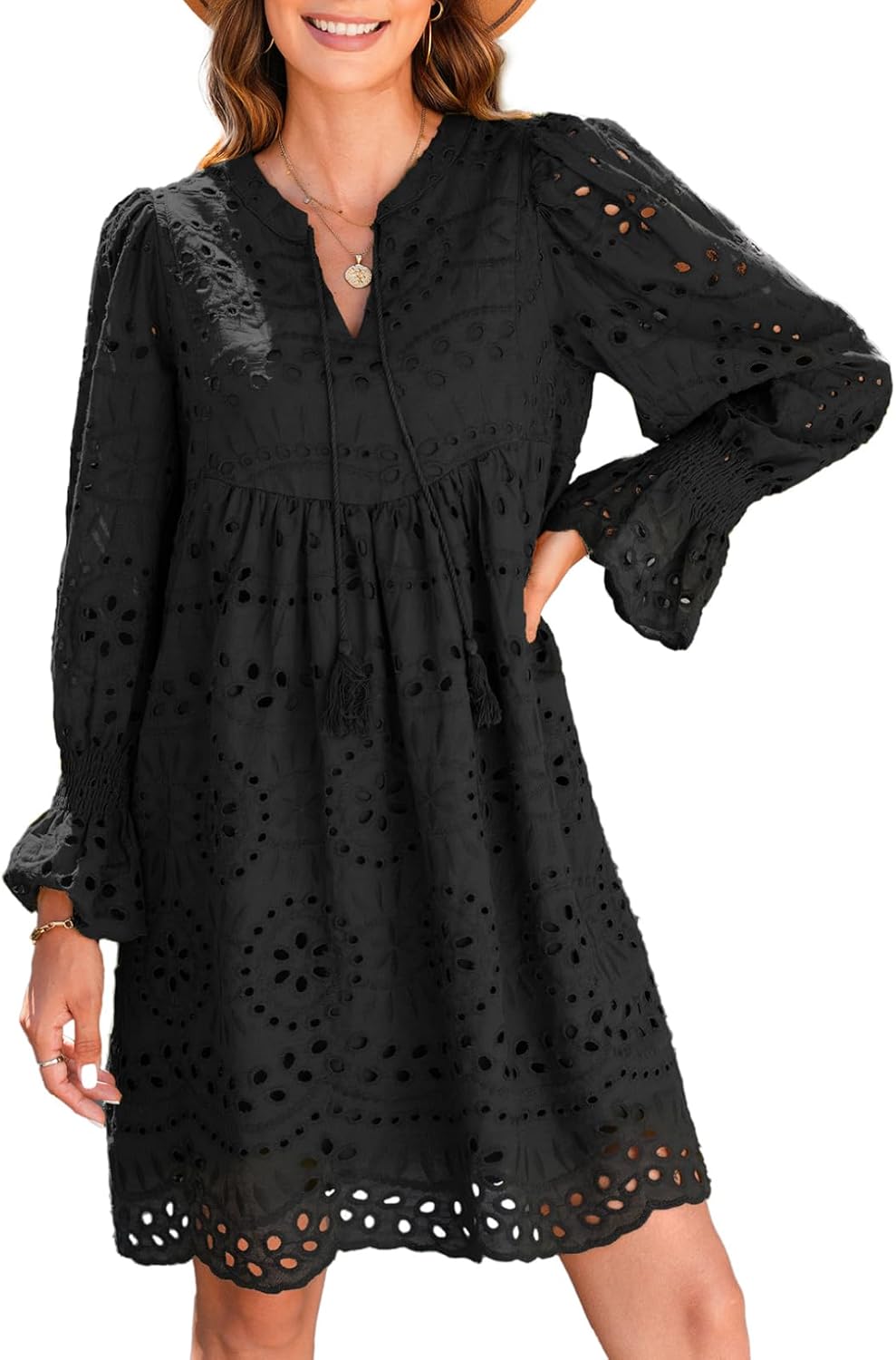 Tendência 2025 - Vestido Feminino Laise Encanto
